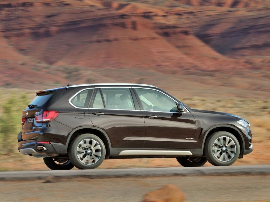  BMW X5 xDrive 5.0i 2013 года  (фото 12 из 30)